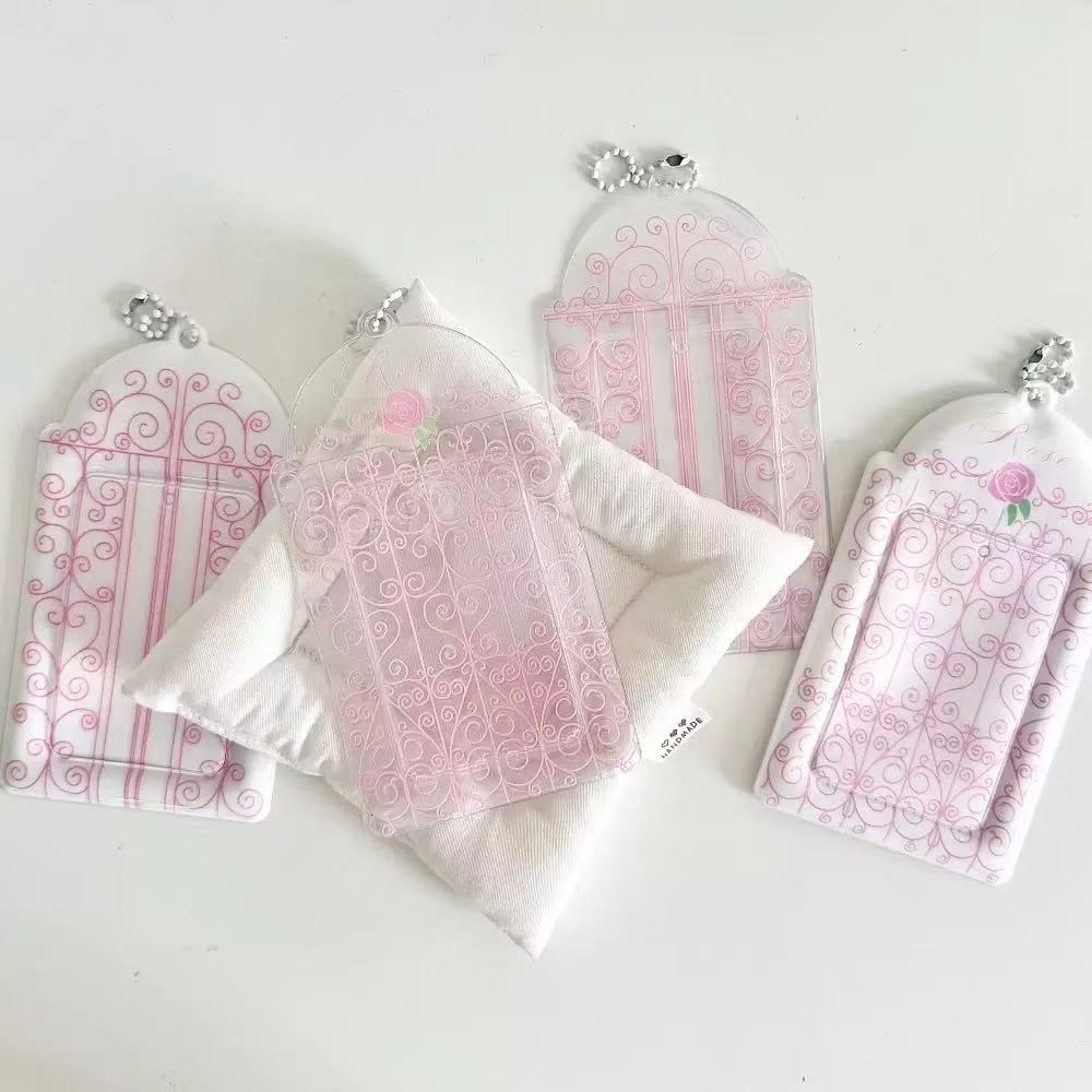 1～2個入り ピンク 韓国風 鉄製の蔓型 PVCカードホルダ - Photography Exhibition のレビューと価格